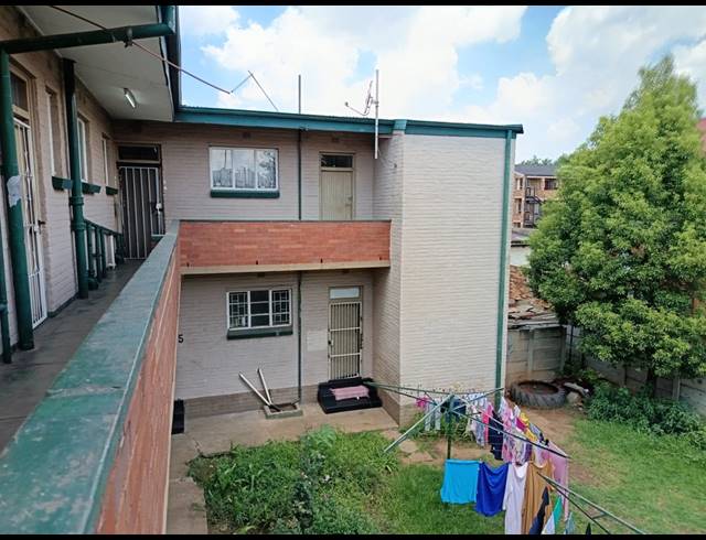 24 BEDROOM APARTMENT BLOCK FOR SALE IN PEACEHAVEN